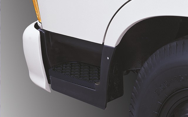 Bậc thang lên xuống Hyundai 75S tại AutoF